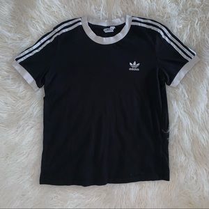Black and white vintage adidas t shirt
